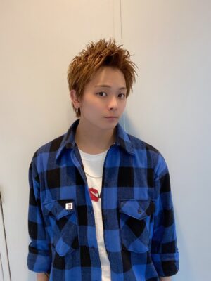 高部 寛斗